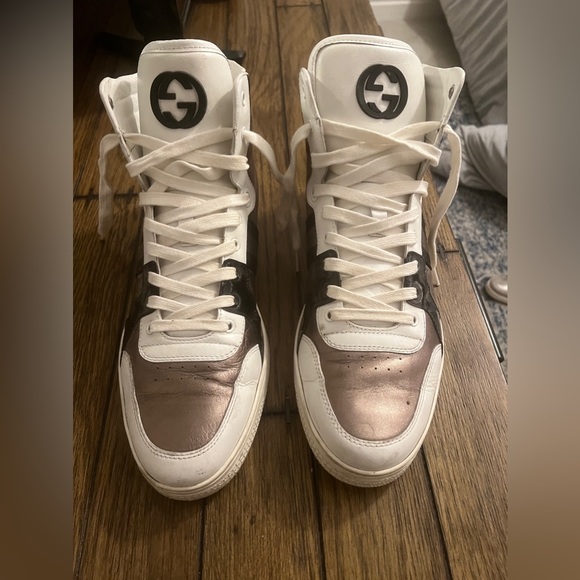 Used Gucci sneakers size 13 - Picture 3 of 6